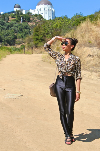 leopard-print-h-m-blouse-disco-pants-american-apparel-pants-forever-21-sanda_400.jpg