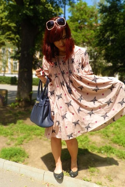 Primark Sunglasses Pink