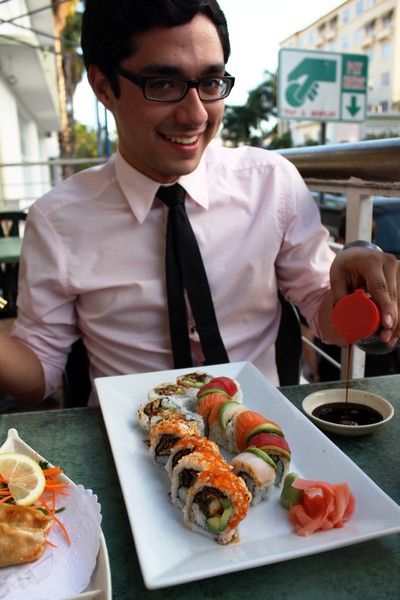 black suit silver tie pink shirt black tie