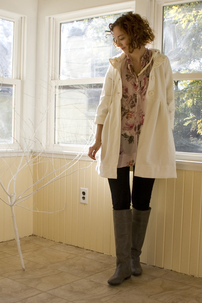 pink Lauren Conrad blouse Lauren Conrad Jacket. pink Lauren Conrad blouse