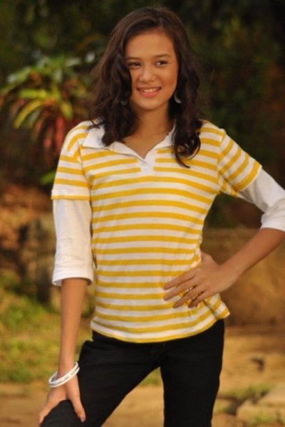 GTW Girls Teen Wear top - Lee jeans - Broadway Gems earrings - Broadway Gems GTW Girls Teen Wear top - Lee jeans - Broadway Gems earrings - Broadway Gems