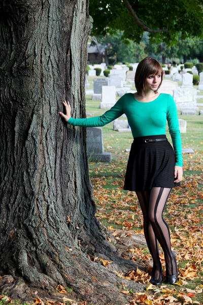 black striped leg avenue tights - black Forever 21 skirt